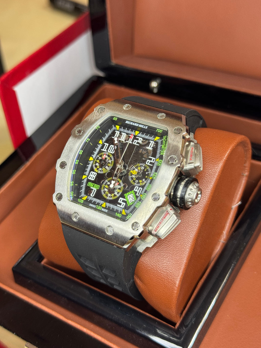 RM 011