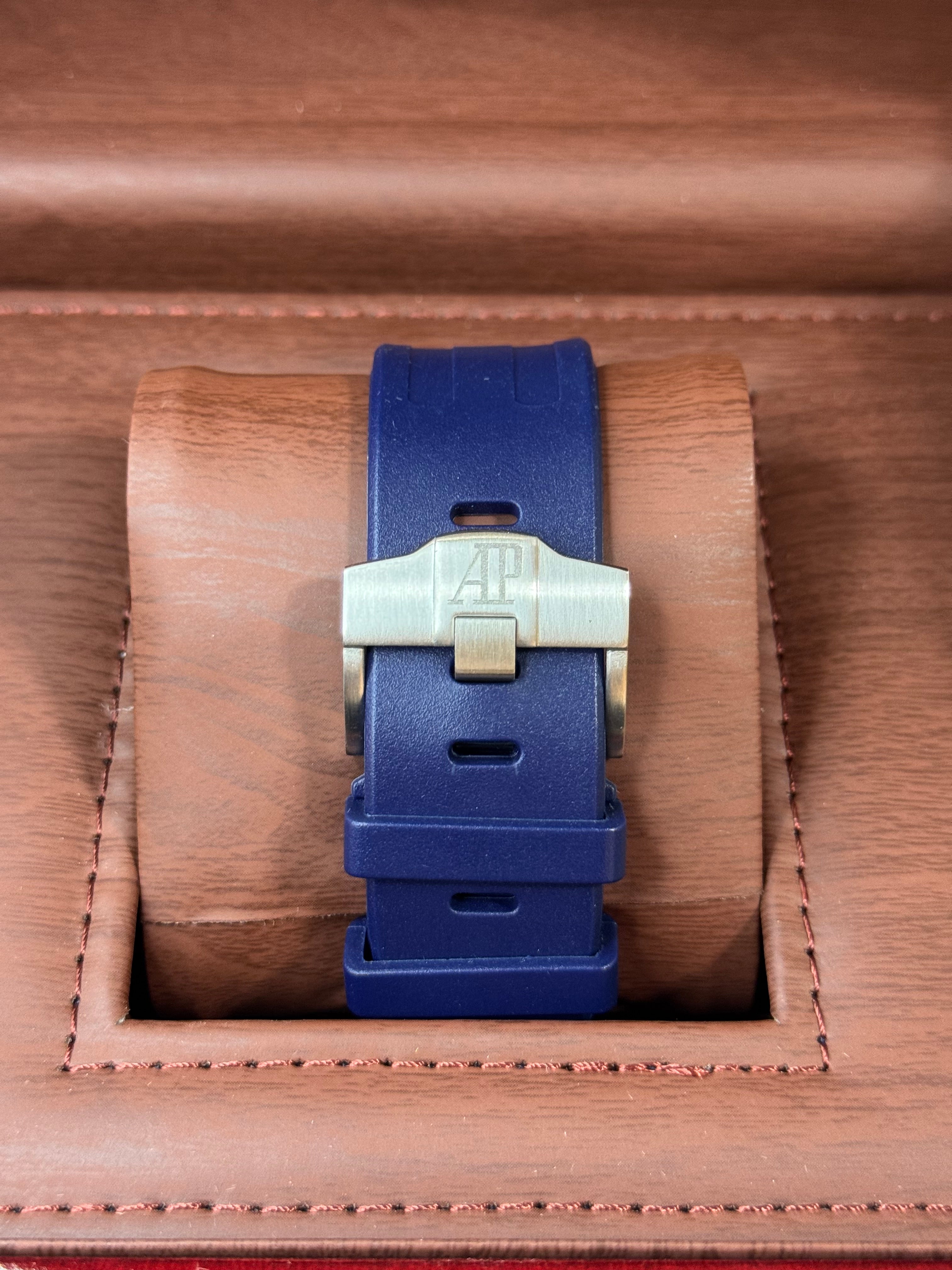 AP ROYAL OAK OFFSHORE