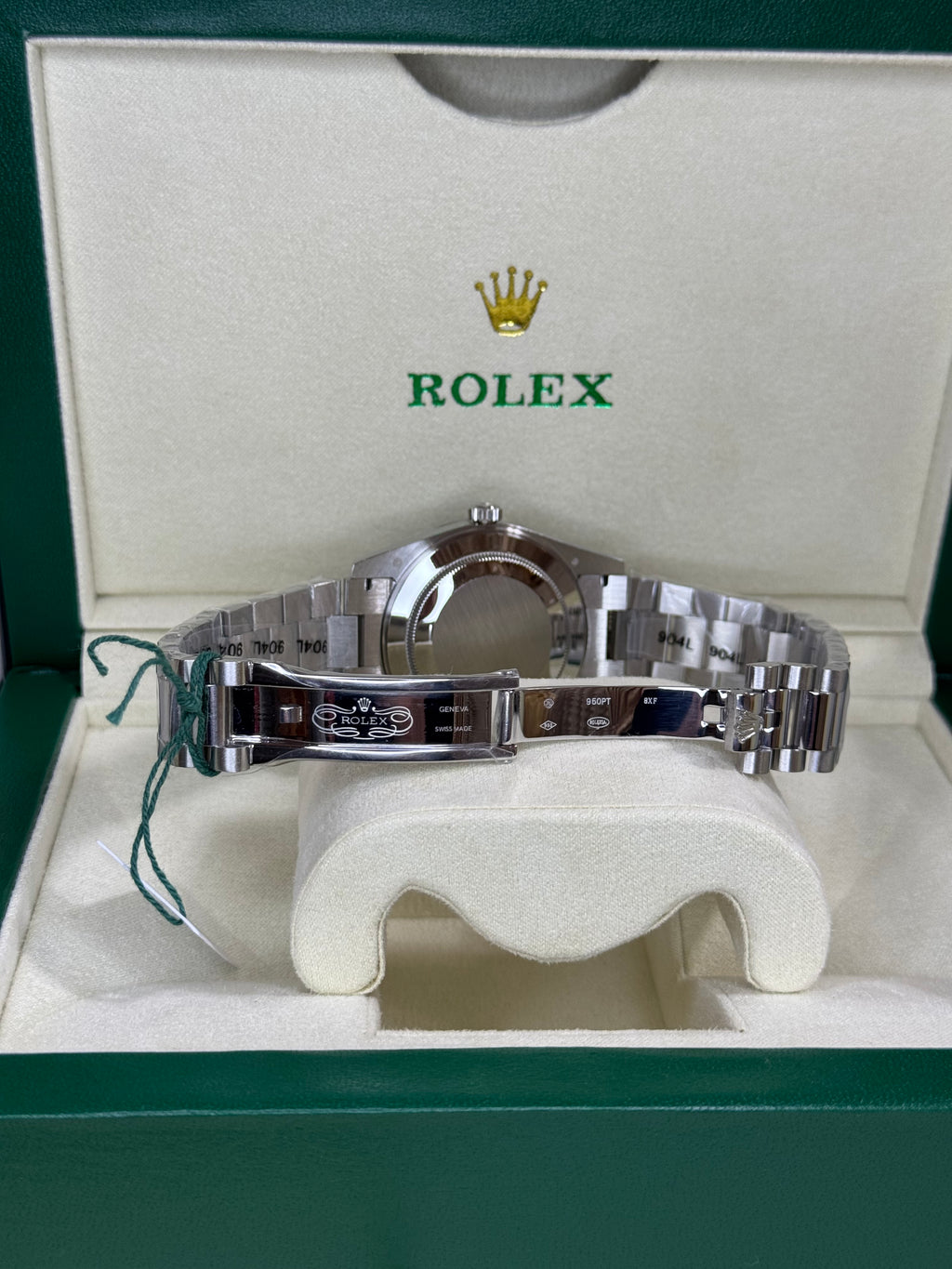 RLX D-DATE 02