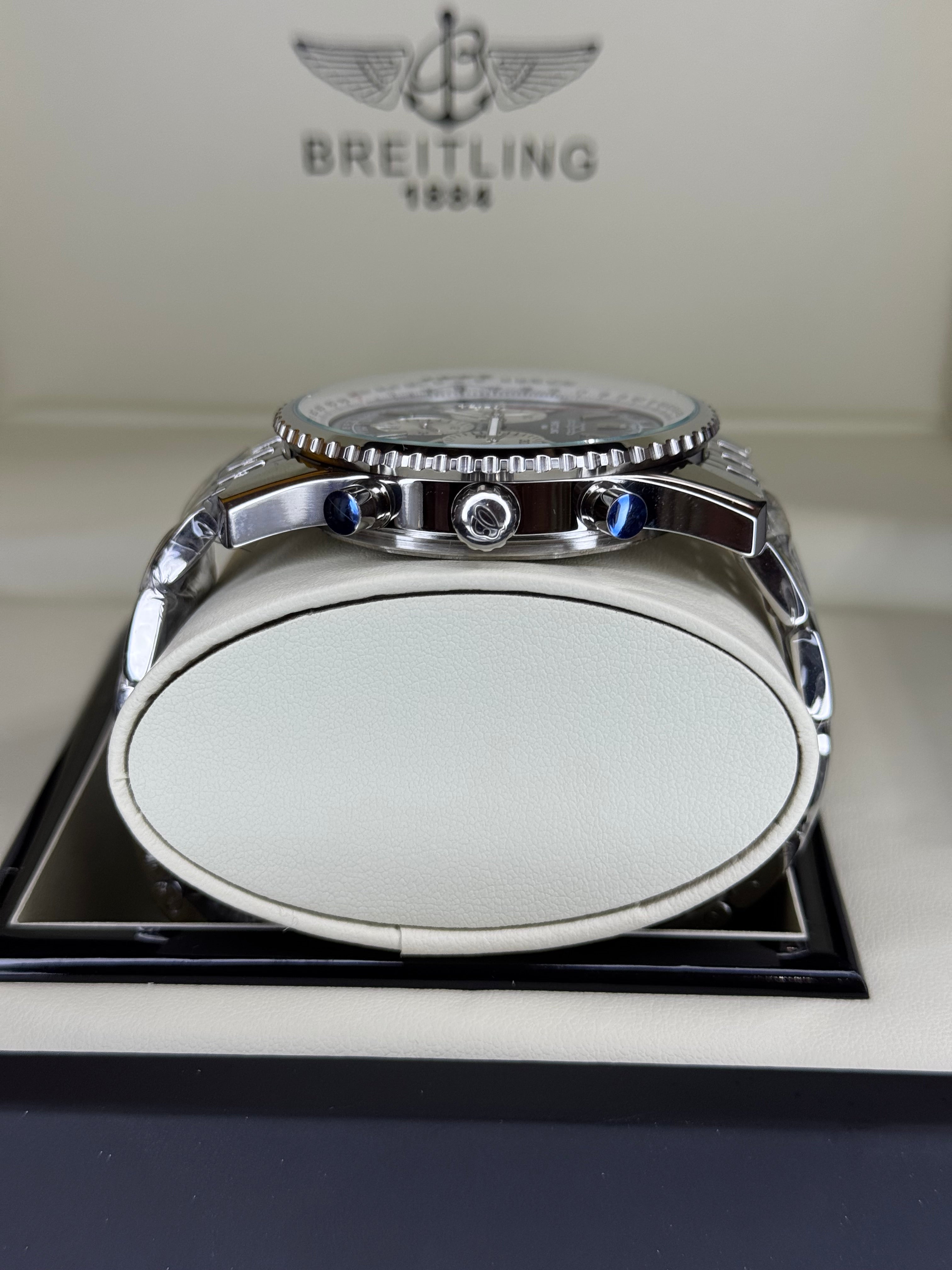 BRIETLING 003